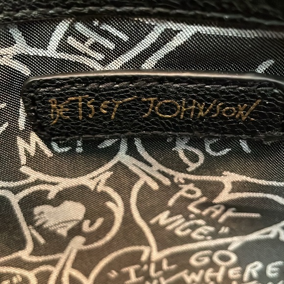 Betsey Johnson Fabulous Large Hot Pink & Navy Bag - Picture 15 of 15